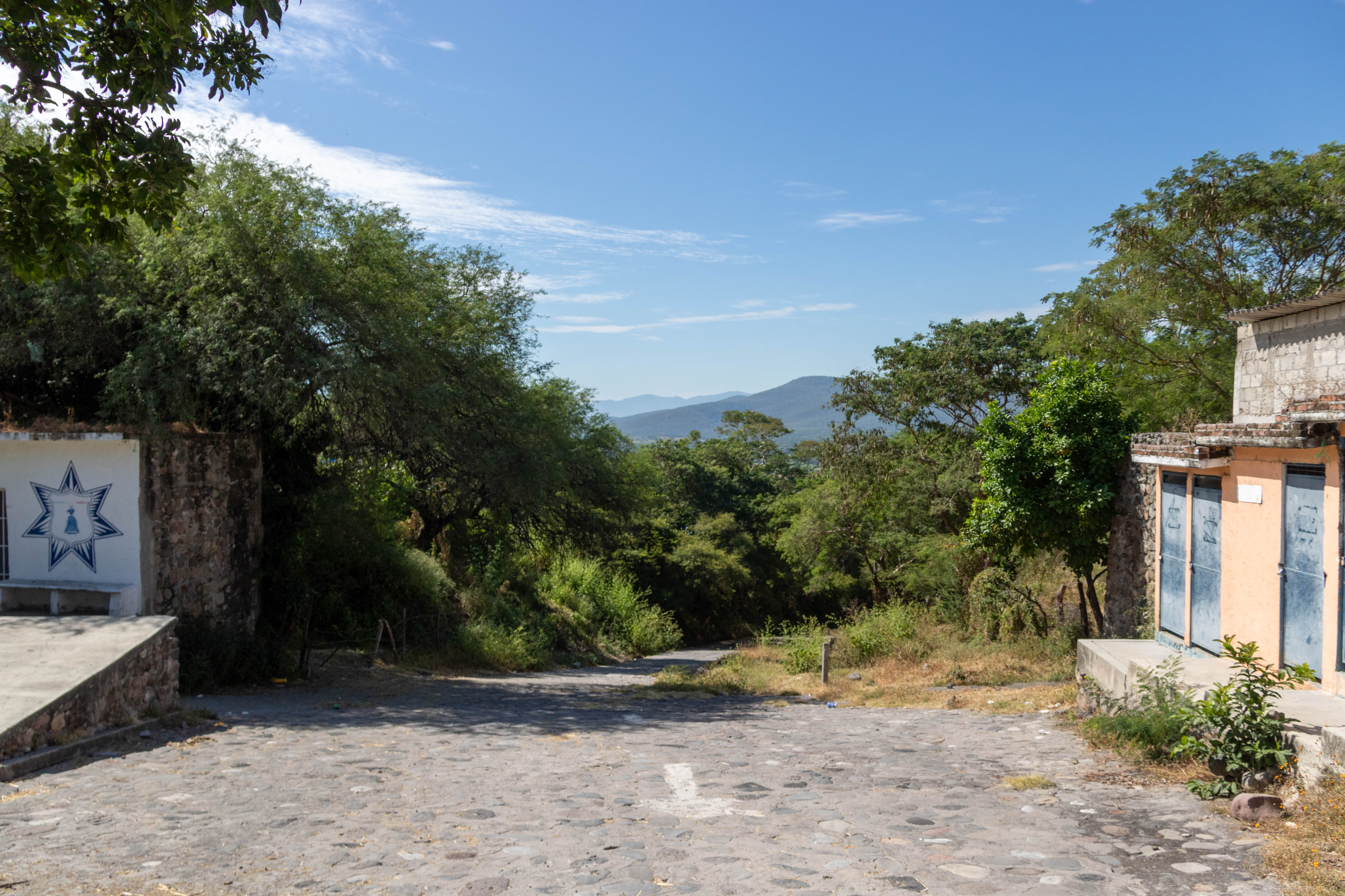 Camino Lindero de los Clavellinos