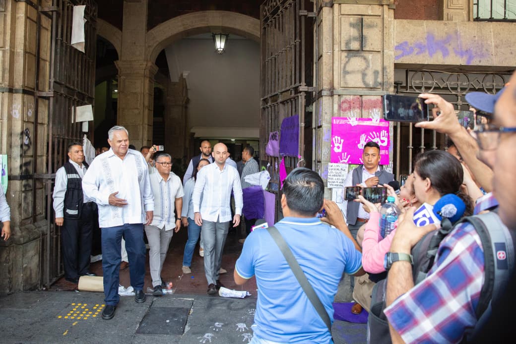 Ofrece Gobierno del estado a estudiantes de la UAEM apertura y diálogo Ofrece Gobierno del estado a estudiantes de la UAEM apertura y diálogo