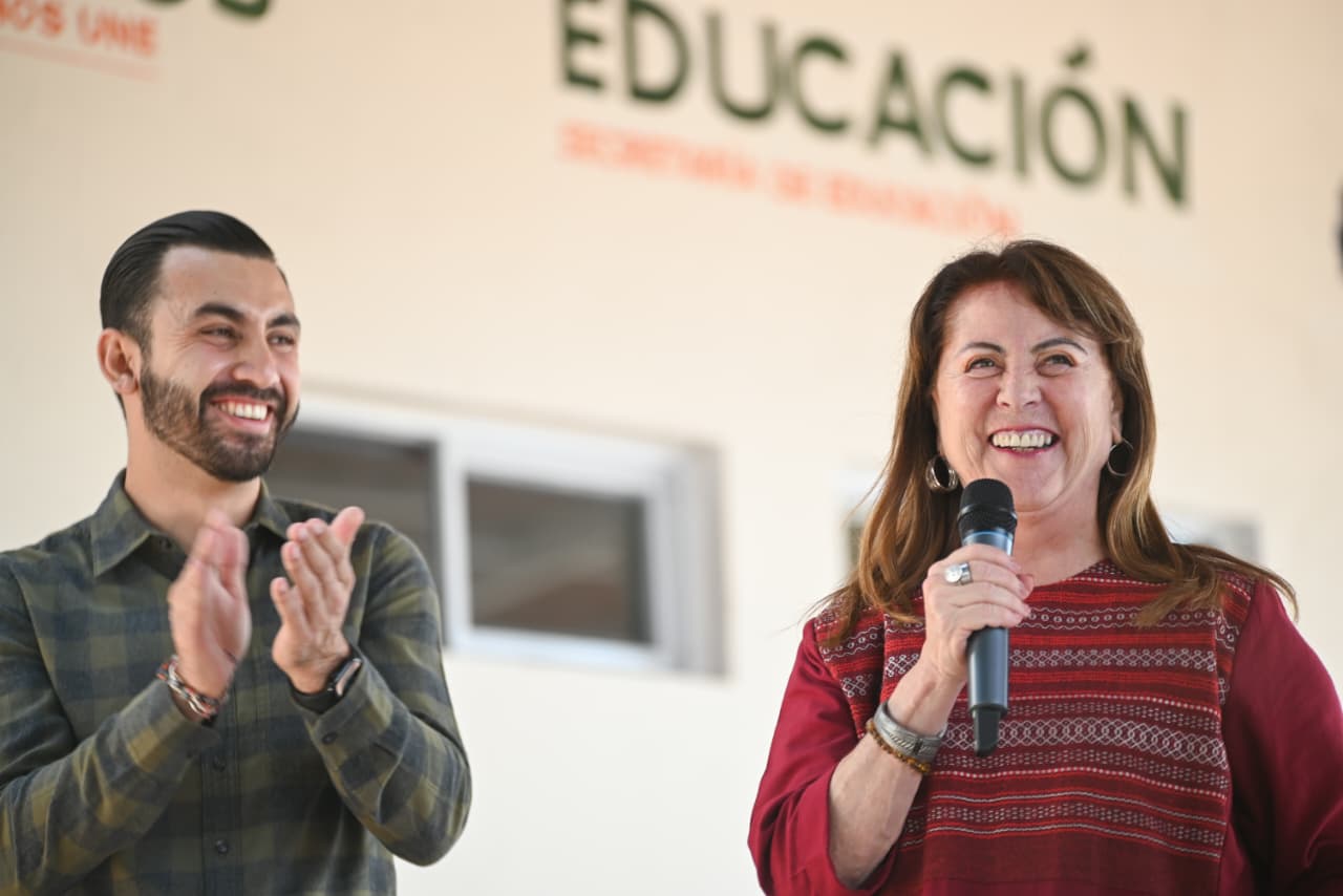 Anuncia Margarita González Saravia rehabilitación de unidad deportiva en beneficio del EMSAD 09 de Coatlán del Río