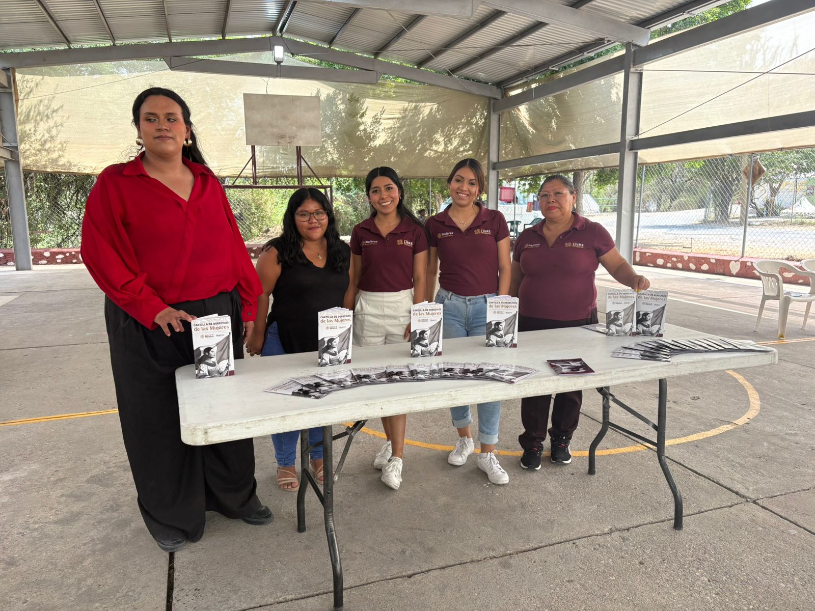 Acerca Secretaría de la Mujer servicios y derechos a mujeres de comunidades rurales en Jojutla