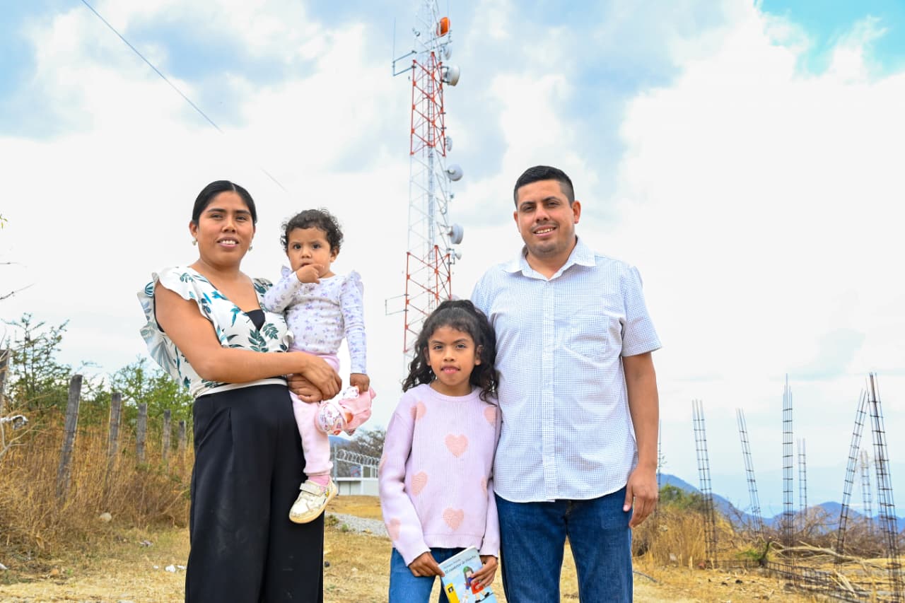 Activa Gobierno de Morelos conectividad a internet en El Zapote y acerca educación digital a comunidades con rezago