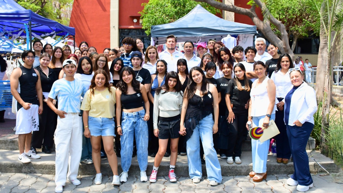 Impulsa UTEZ talento creativo y productivo con sinergia textil