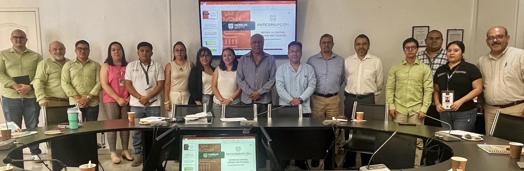 Imparte Comité de Control y Desempeño Institucional Curso en el Instituto de Crédito
