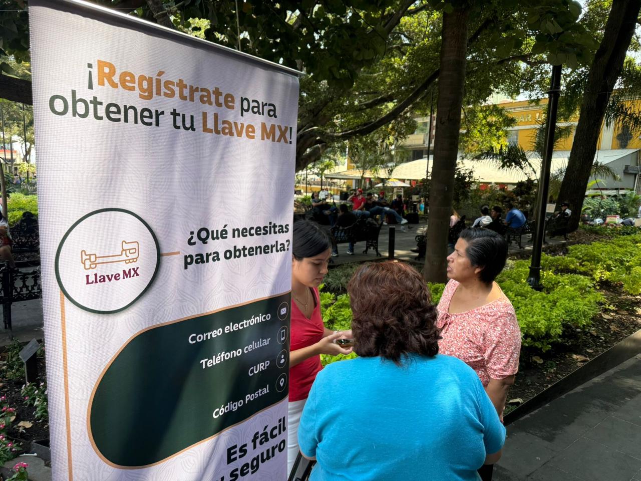 Facilita ATDEM acceso de madres morelenses a programas y servicios digitales con Llave MX