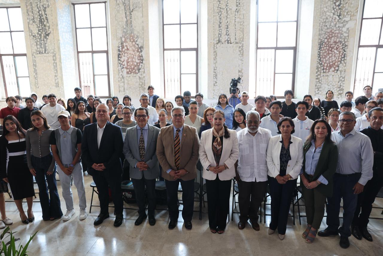 Reconoce Gobierno de Morelos importancia del periodismo en la construcción de la democracia
