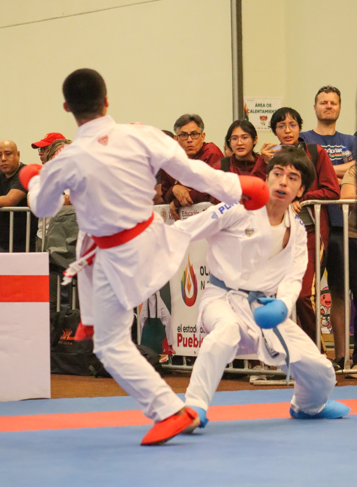 Finalizan morelenses actividad de la categoría de 16-17 años en karate