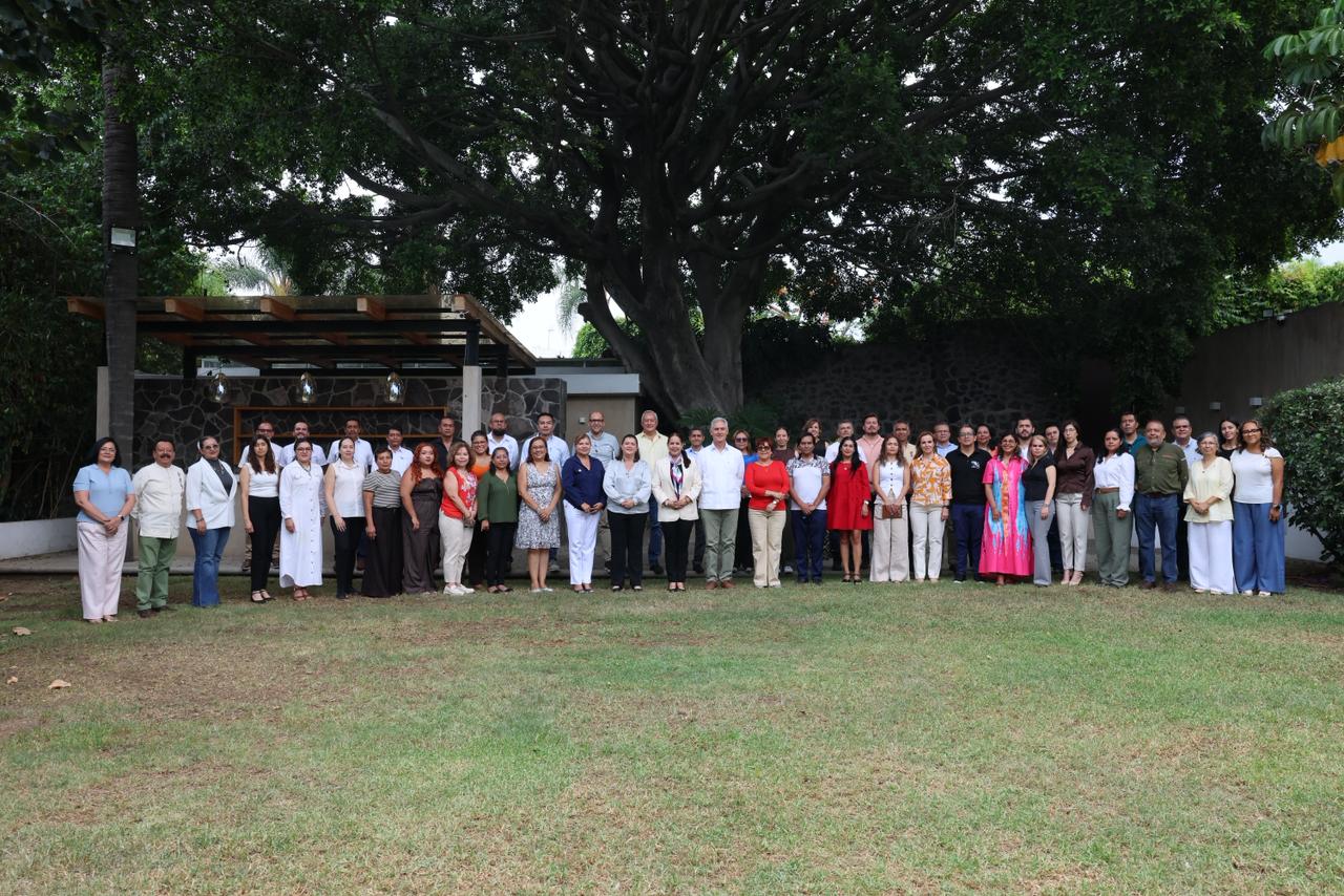 Reconocen docentes de Morelos capacitaciones para reforzar herramientas pedagógicas