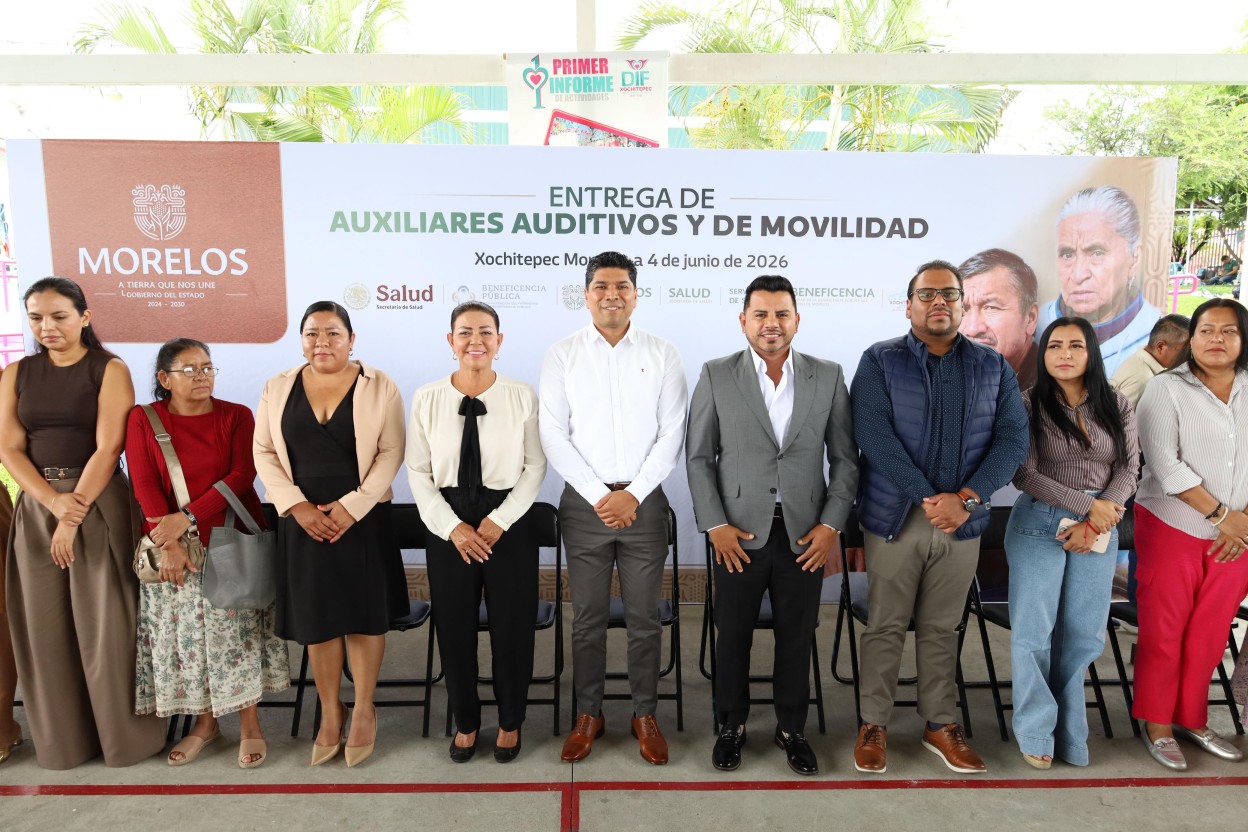 Entrega Gobierno de “La tierra que nos une" más de mil 200 aparatos funcionales y auxiliares auditivos