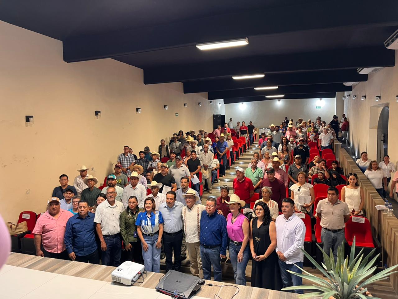 Genera Gobierno de Morelos acciones para impulsar la certificación del mezcal morelense
