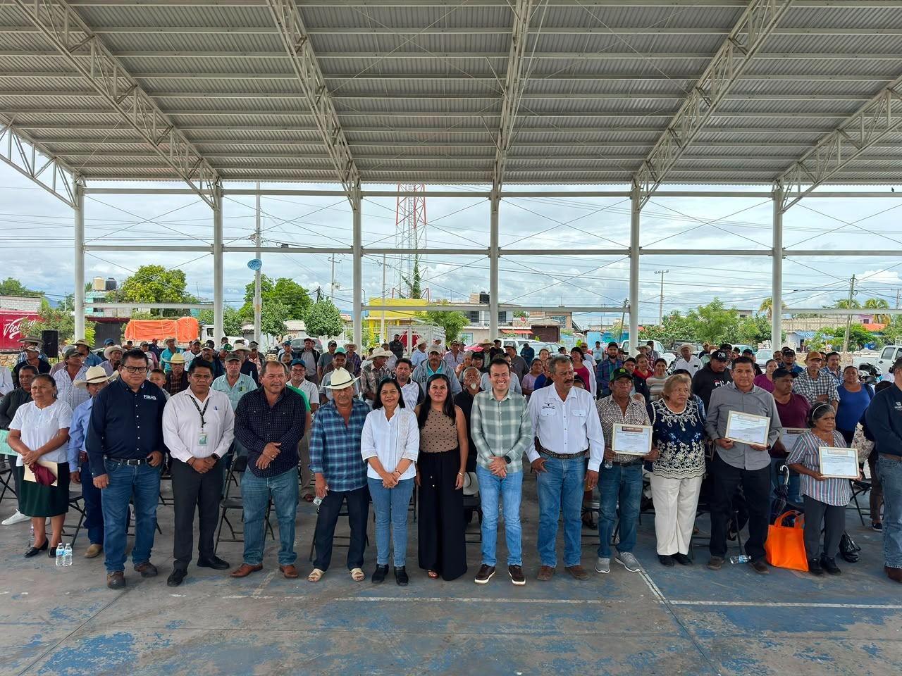 Amplía Morelos crédito a la palabra a nuevas actividades productivas
