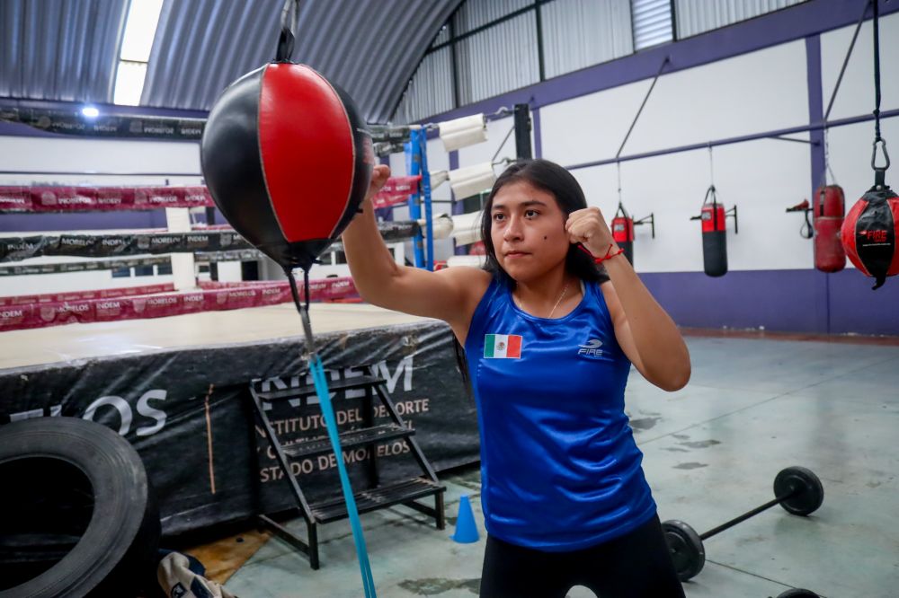 Se prepara Luz Cañedo para competencias nacionales e internacionales