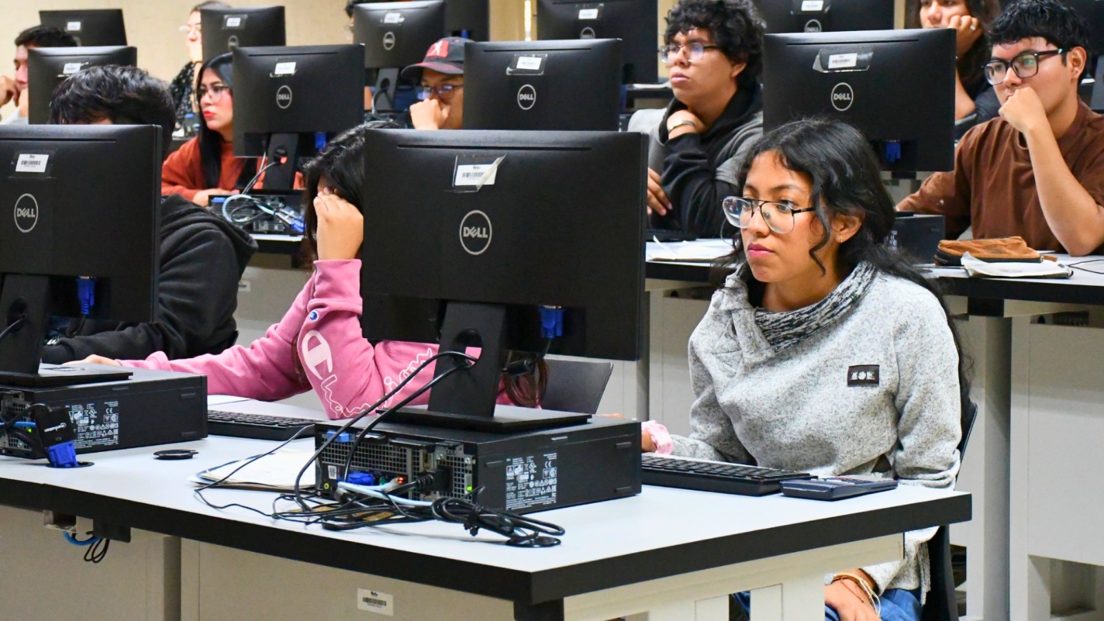 Publica UTEZ resultados de examen de admisión