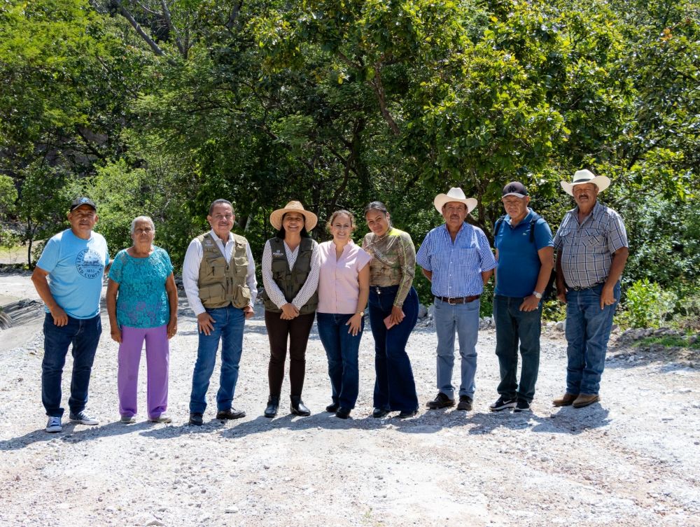 Fortalece Gobierno de Morelos la conectividad rural con más de 25 kilómetros de caminos de saca cosecha en la región sur y poniente
