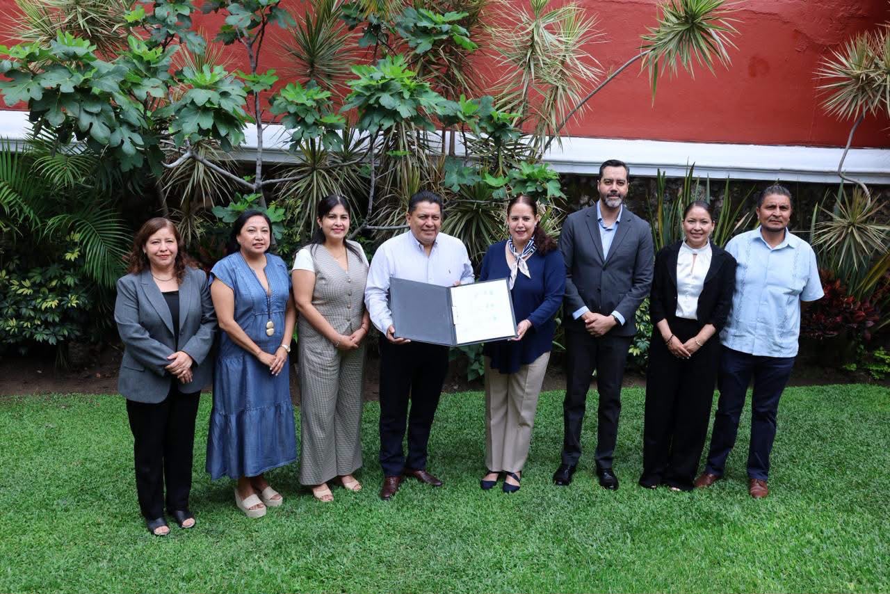 Formalizan Gobierno de Morelos y Tlayacapan donación de predio para construir plantel del EMSaD 10