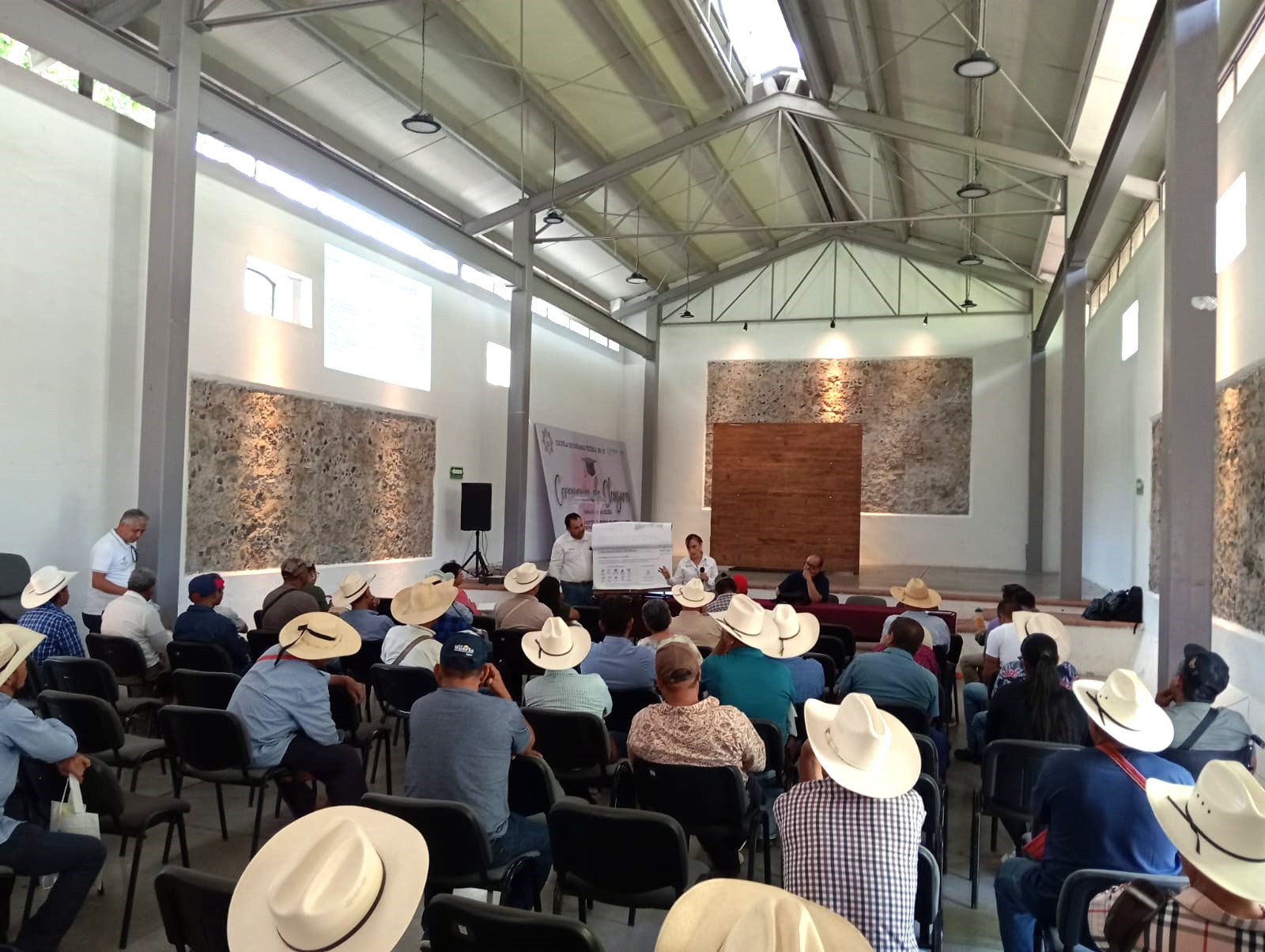  Brinda Gobierno de Morelos seguro multirriesgo gratuito a las y los productores
