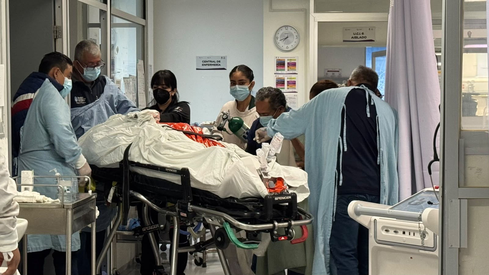 Da seguimiento Secretaría de Salud a personas lesionadas; paciente de 32 años es trasladada a Unidad Especializada en CDMX