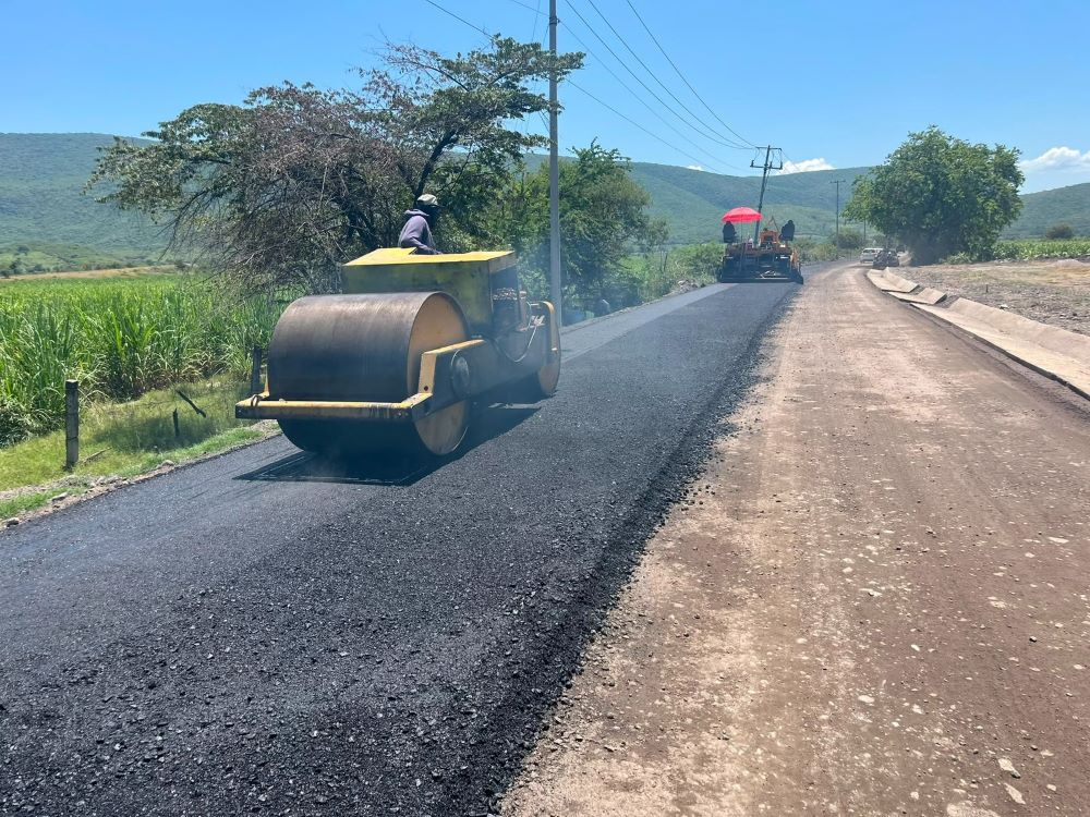 Avanza rehabilitación de la carretera Jojutla–Chinameca tras más de una década sin mantenimiento