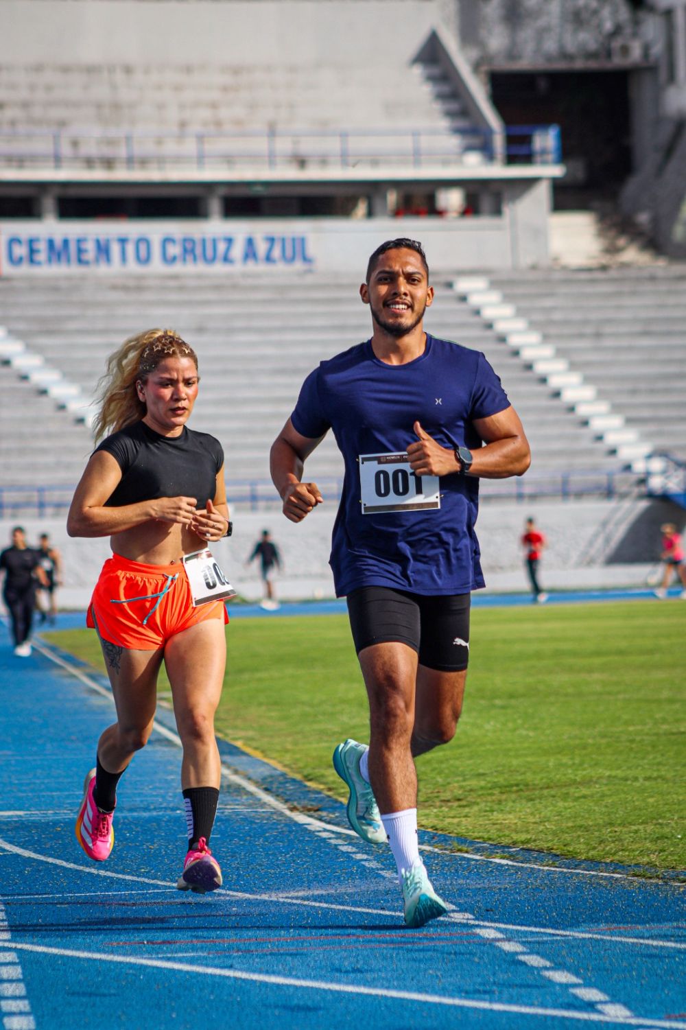 Reúne Primera Carrera Híbrida del Indem a más de 100 atletas en el Centenario