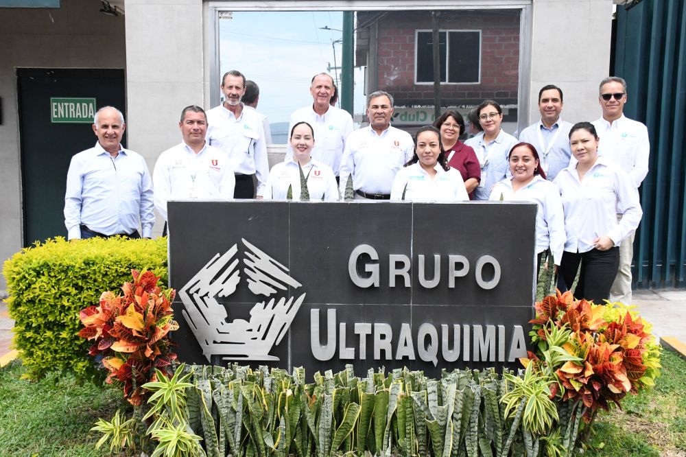 Vinculan Upemor Y PTI Grupo Ultraquimia oportunidades para estudiantes y egresados