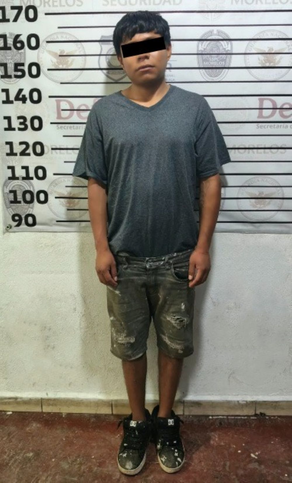 Asegura SSPC Morelos a un hombre por delitos contra la salud en Cuernavaca