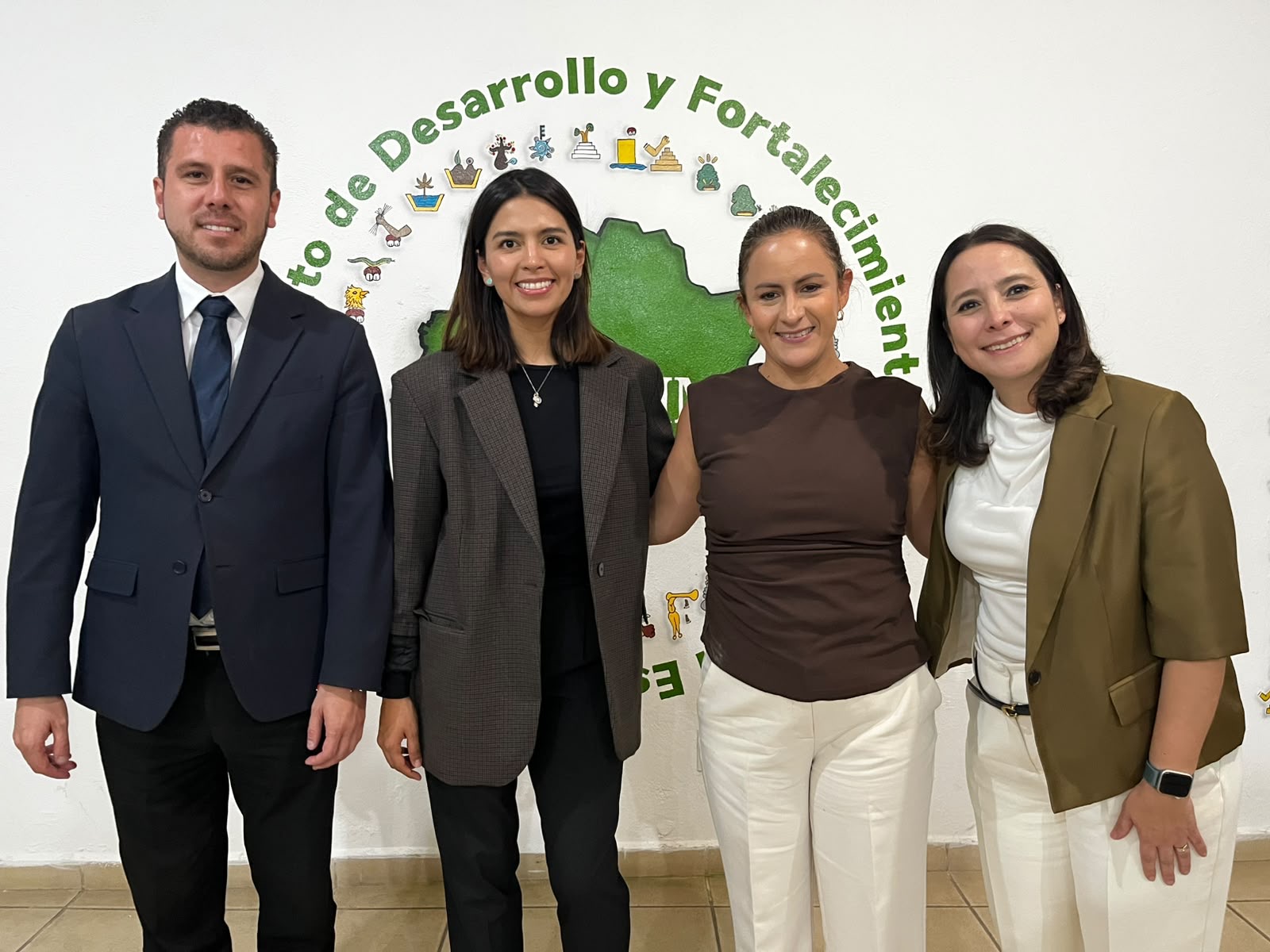  Articulan esfuerzos Gobierno del Estado, IDEFOMM y CFE para atender necesidades prioritarias en los municipios