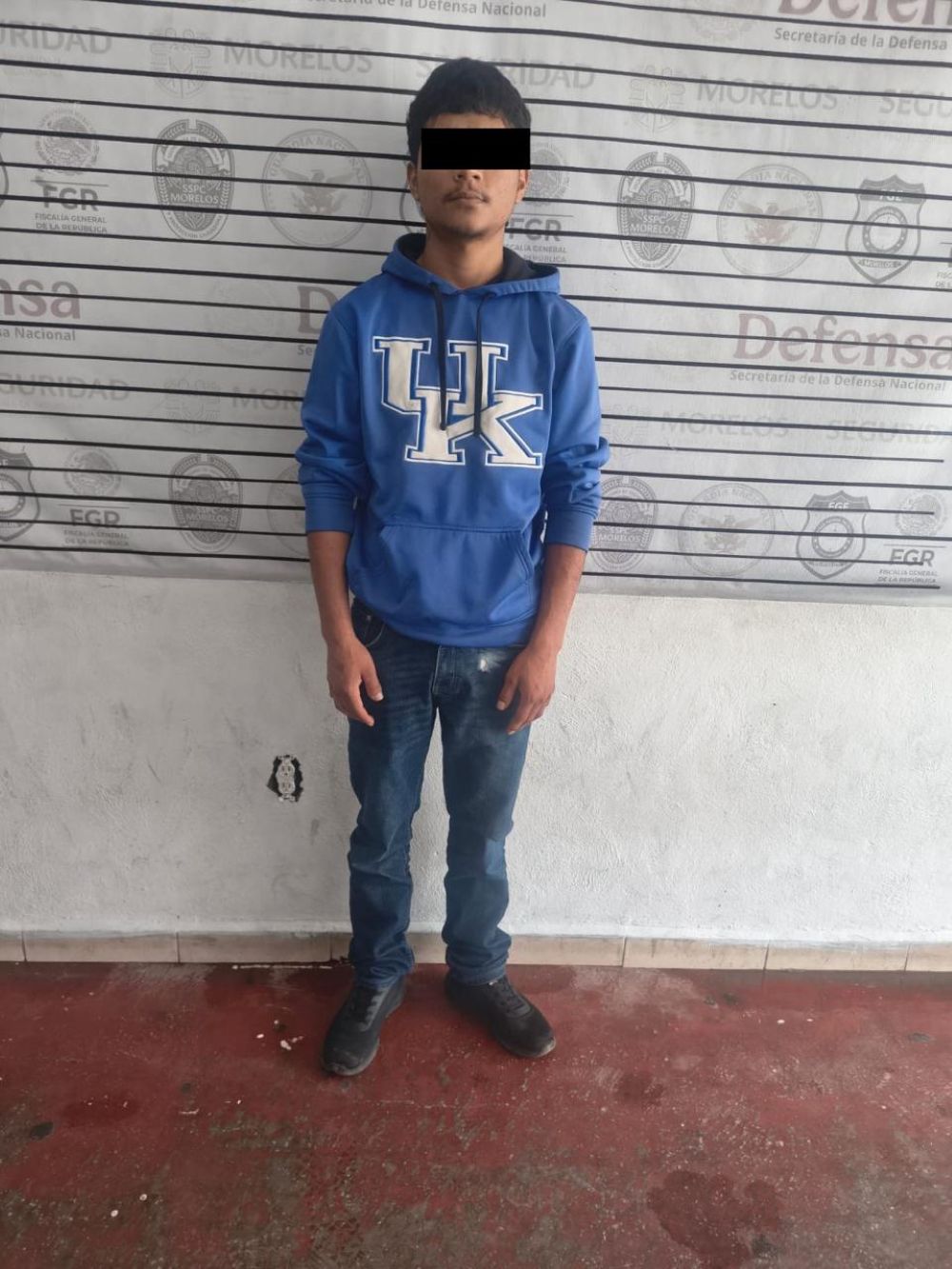 Asegura SSPC Morelos a masculino tras arrollar a una mujer con una motocicleta que tenía reporte de robo, en Tepoztlán