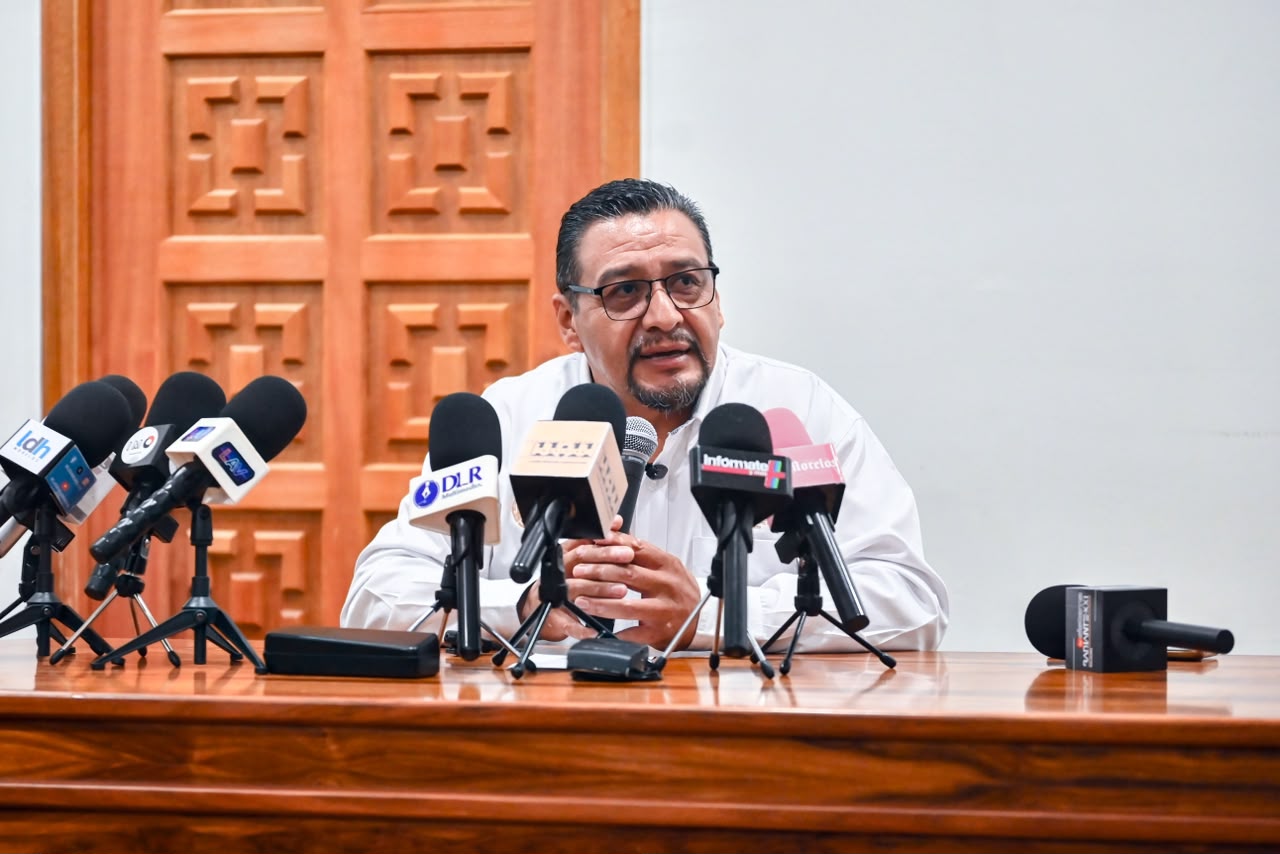 Mantiene Protección Civil restricciones preventivas en zona afectada del mercado Adolfo López Mateos