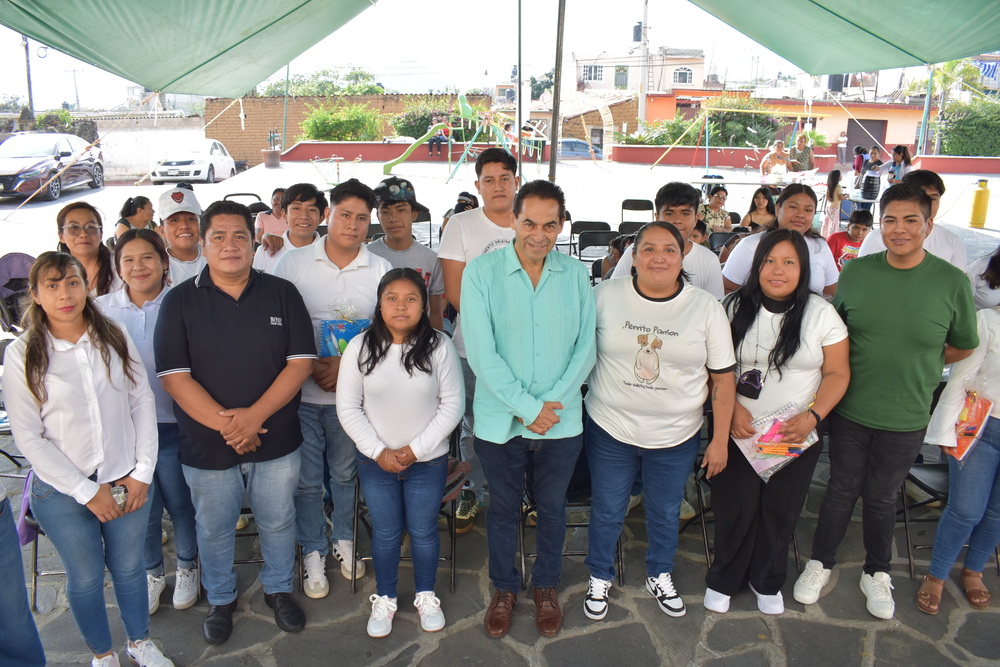 Inician clases de preparatoria abierta 25 estudiantes en la comunidad de San Andrés Cuauhtempan, Tlayacapan