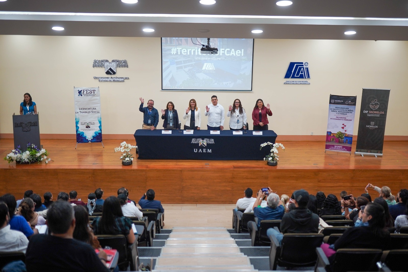Promueve SEDIF el acogimiento familiar como alternativa para garantizar el derecho a vivir en familia