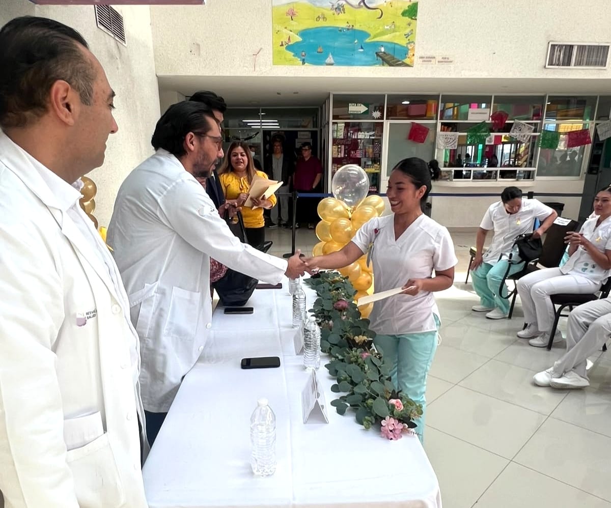 Reconoce Hospital de la Niñez Morelense a personal por su atención a las infancias con cáncer