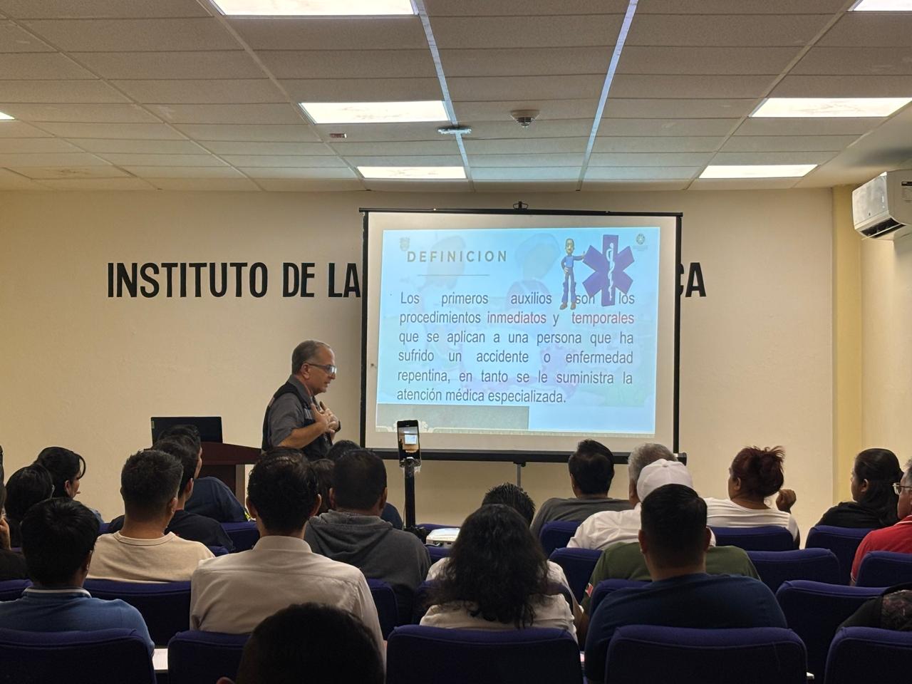 Se capacita personal del Instituto de la Defensoría Pública de Morelos en integración, organización y funcionamiento de la Brigada Interna en Primeros Auxilios
