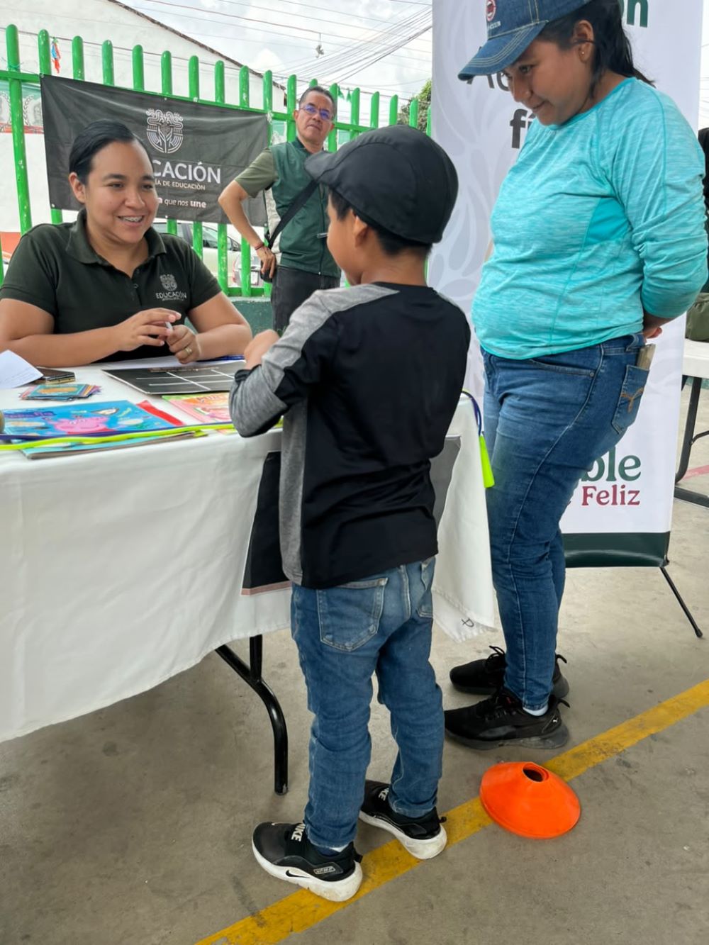 Amplía Plan Cuautla opciones educativas y de bienestar para familias de Tetelcingo