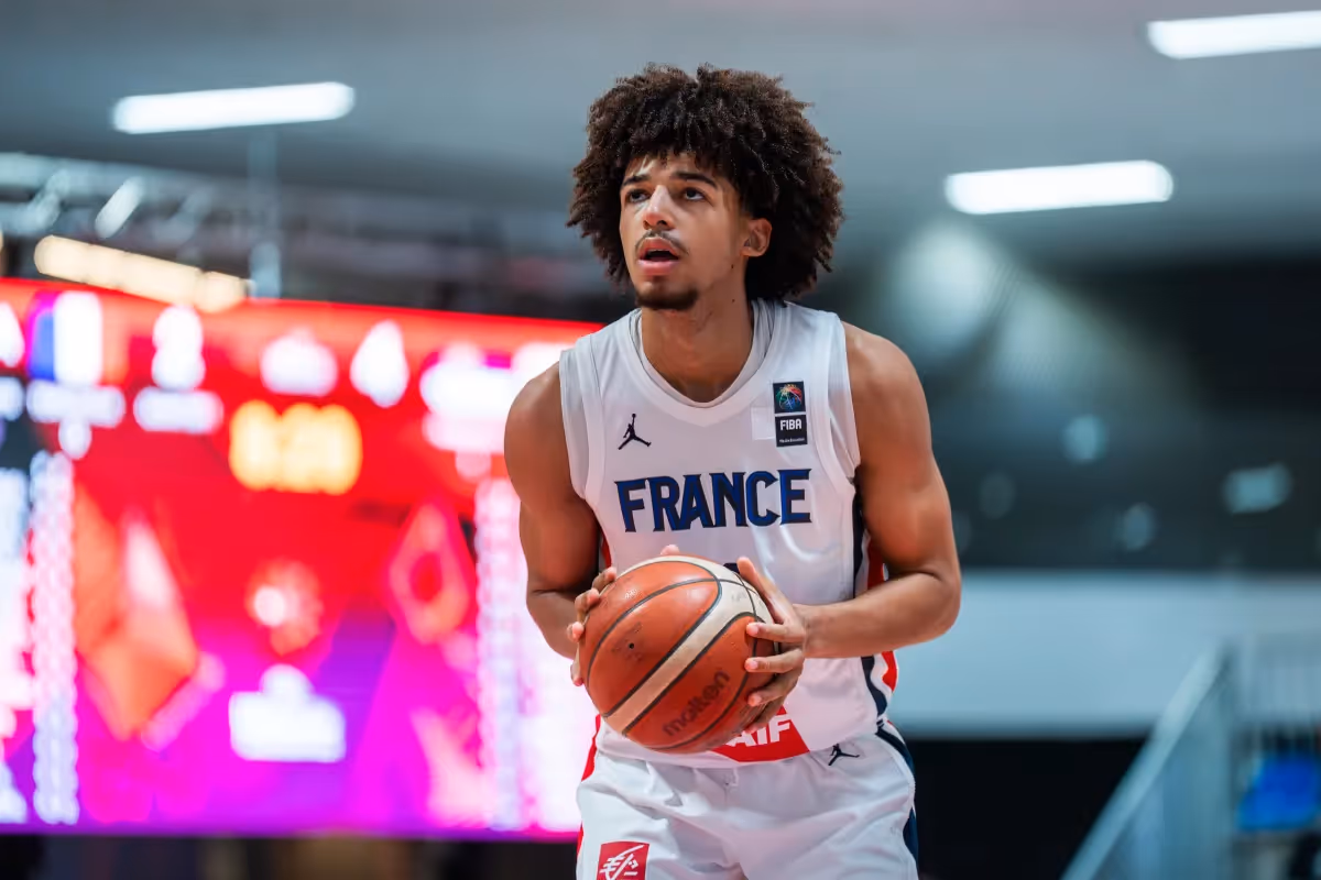 Perth sign French Next Star Kouakou-Heugue