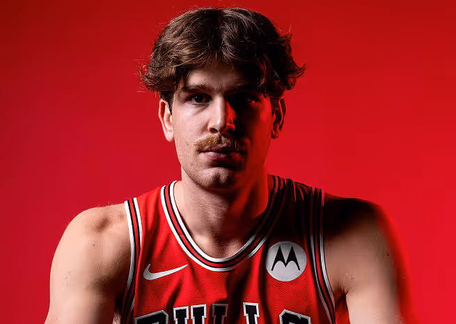 Olbrich's Tribute: Bulls rookie dedicates jersey to late father
