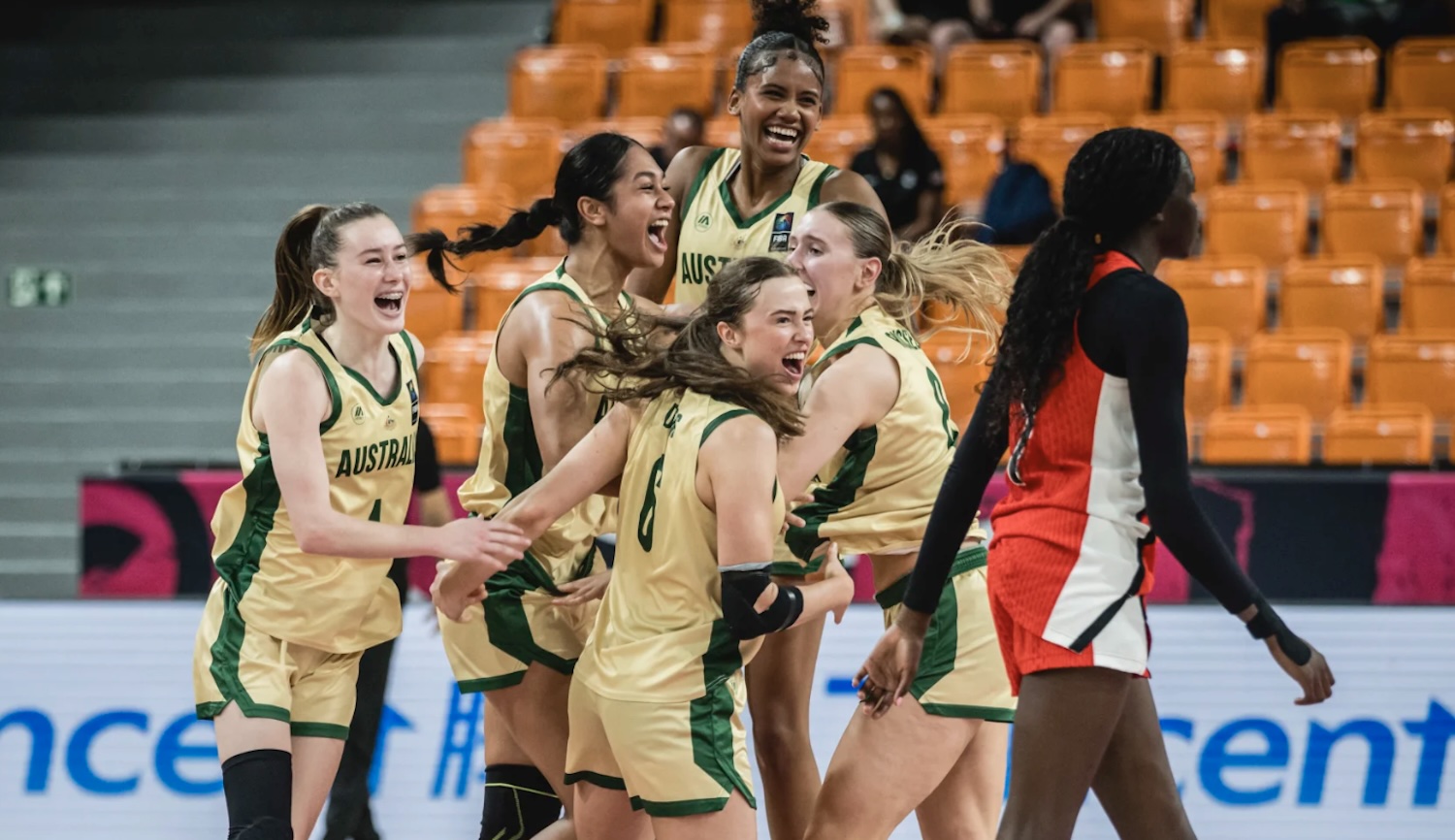 'Famous Five:' Star Gems double down to reach final