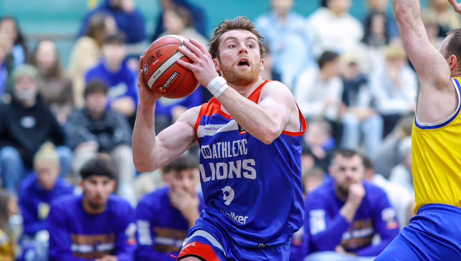 Unstoppable Sapwell sparks Central Districts clinic 