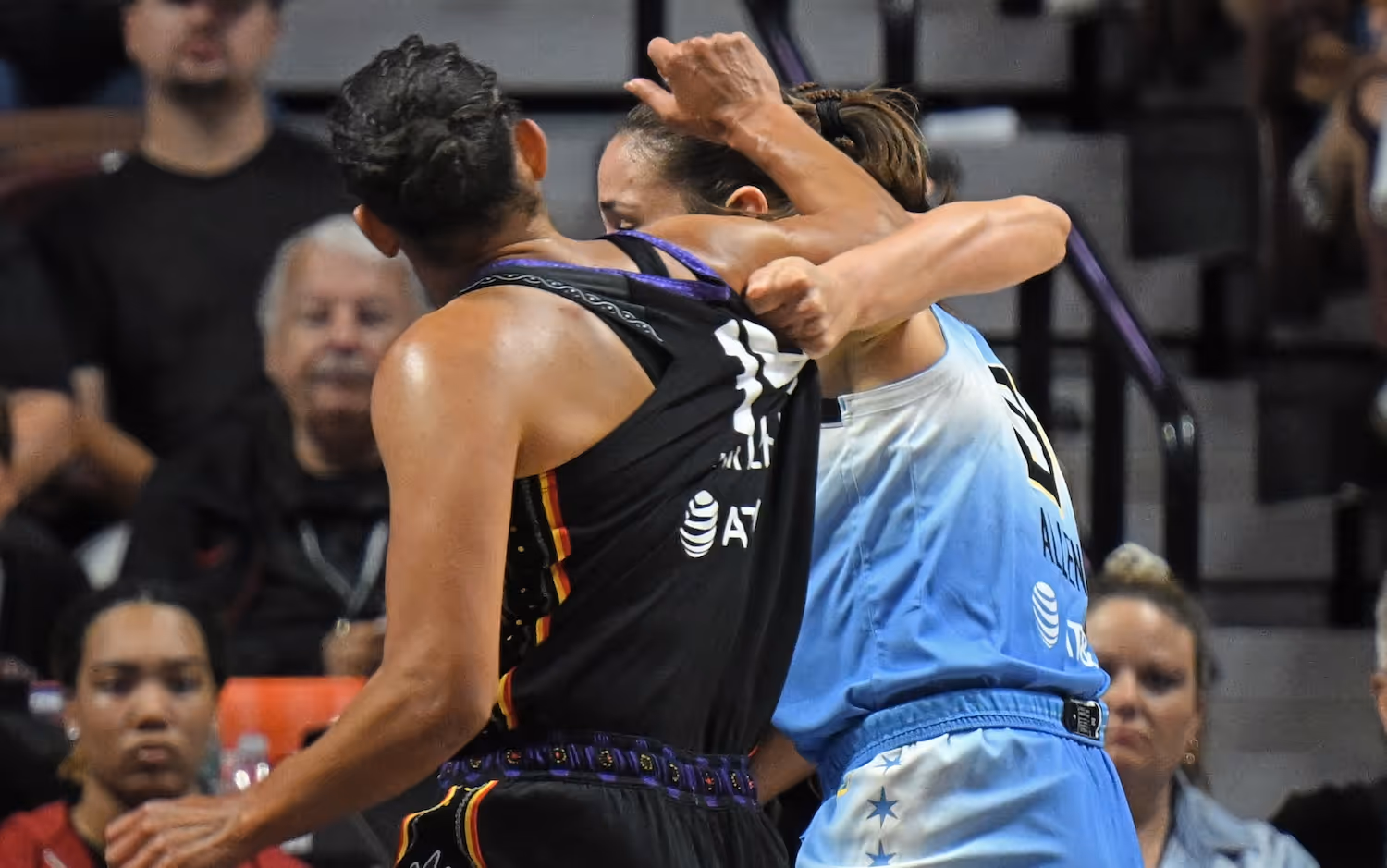 Australian star Bec Allen ejected for fighting