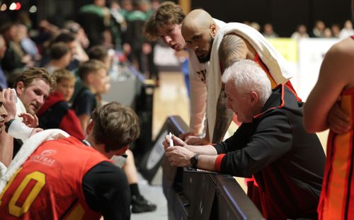 Gazing on glory: Inside Melbourne Tigers title bid