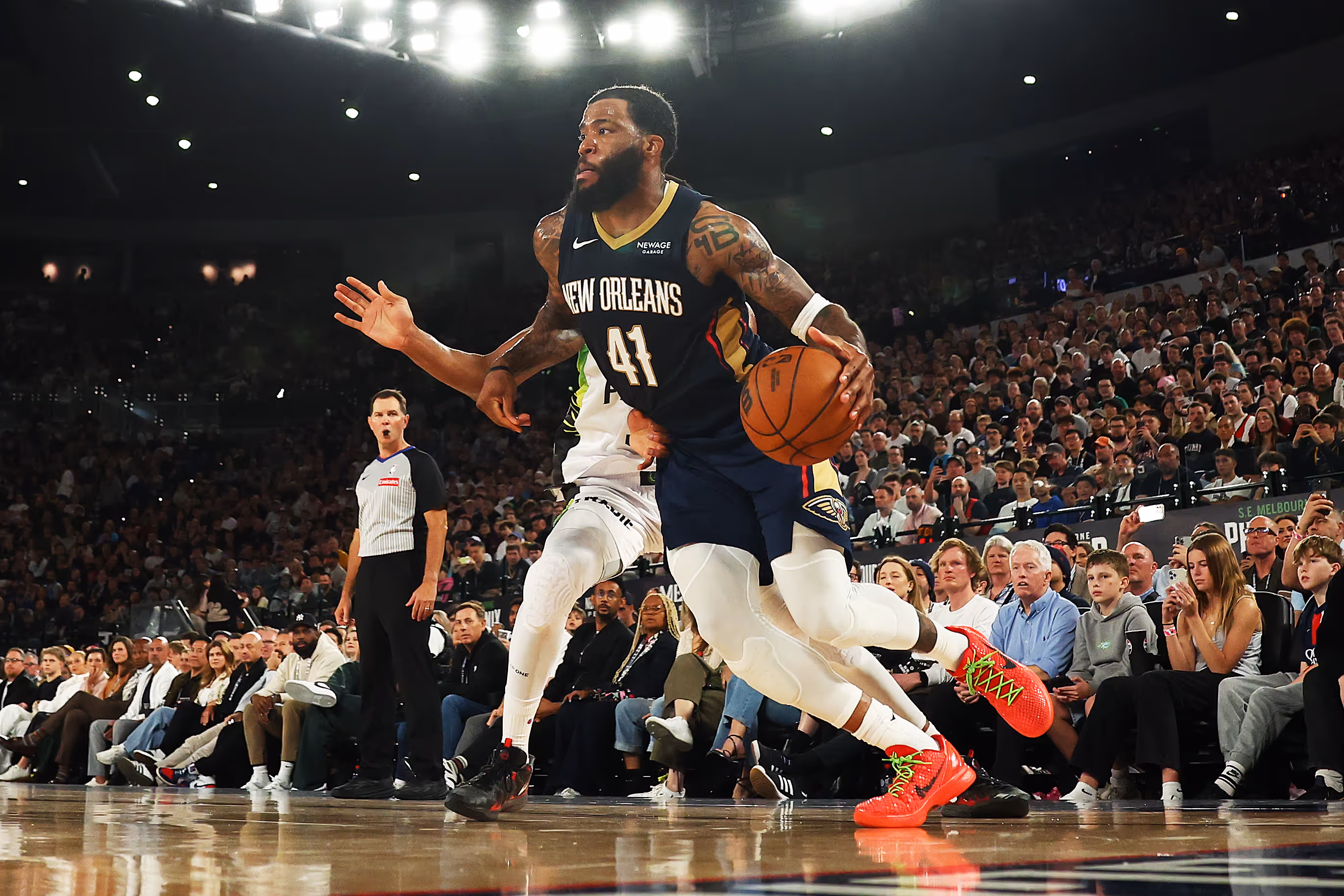 Pelicans light up Phoenix to end Aussie tour