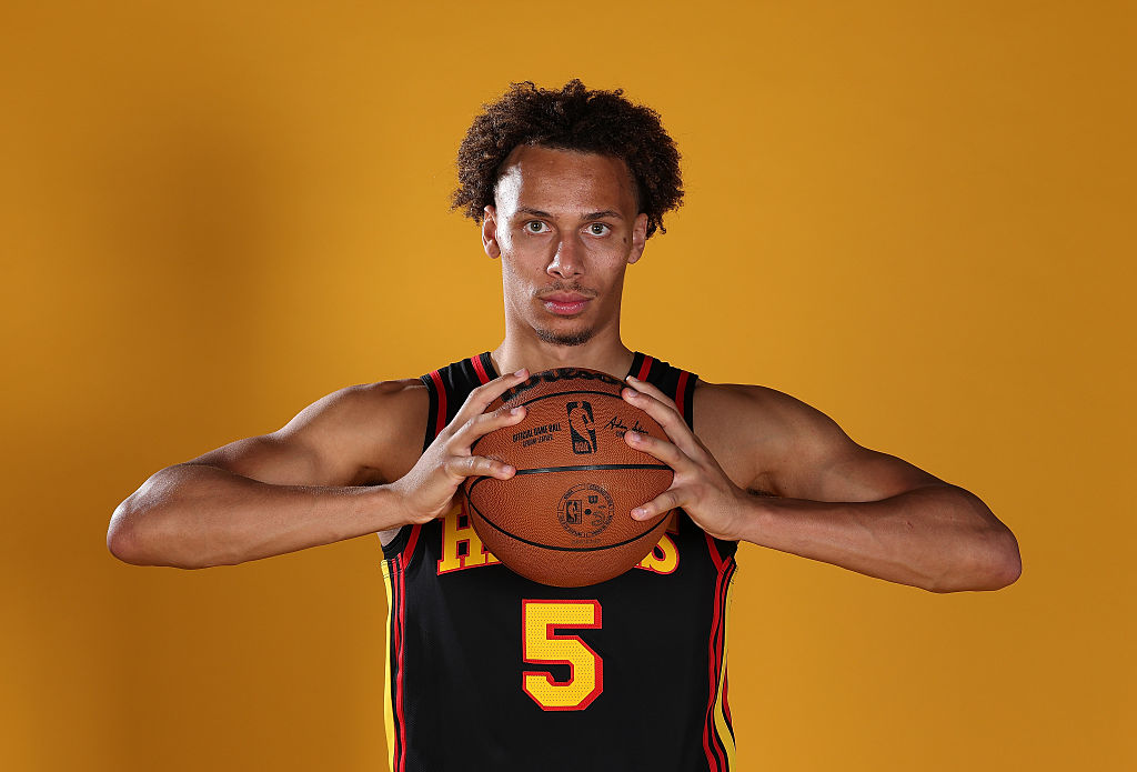 Hawks and Daniels apart in early contract talks