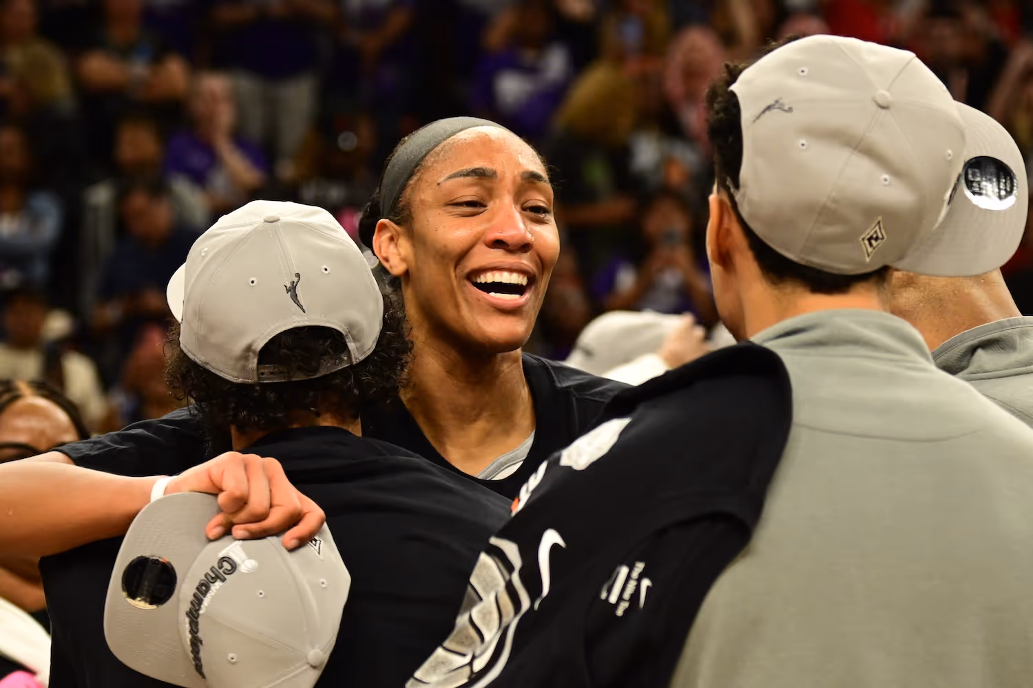 A'ja denies Sami Whitcomb historic title double