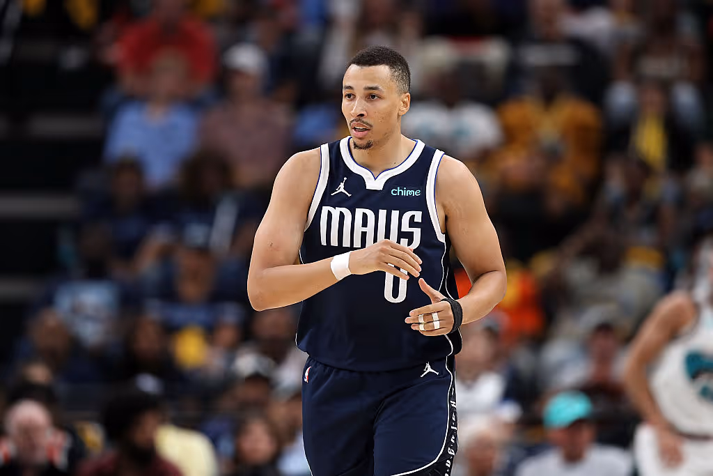 Exum out indefinitely with knee soreness