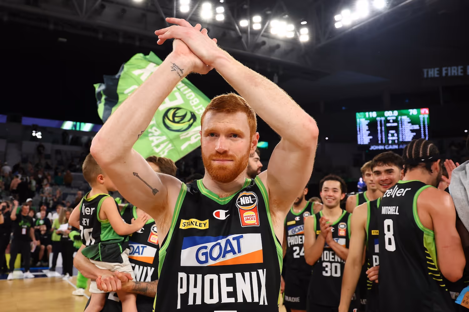 'Glove fits': Angus' eight threes punishes champs