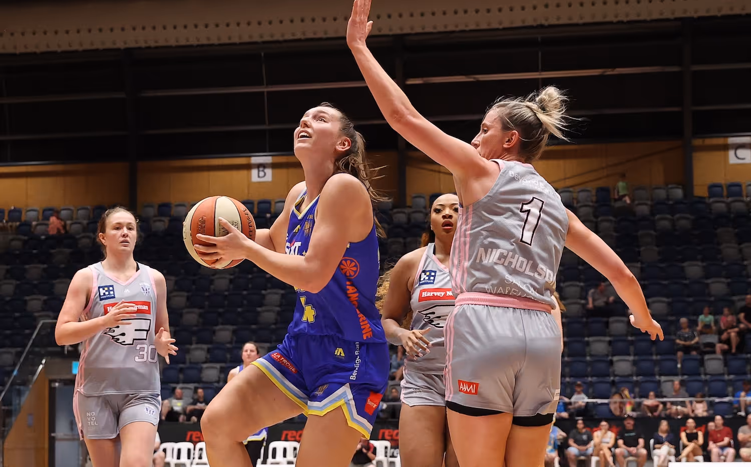 Spirited Isobel rings up box score bonanza