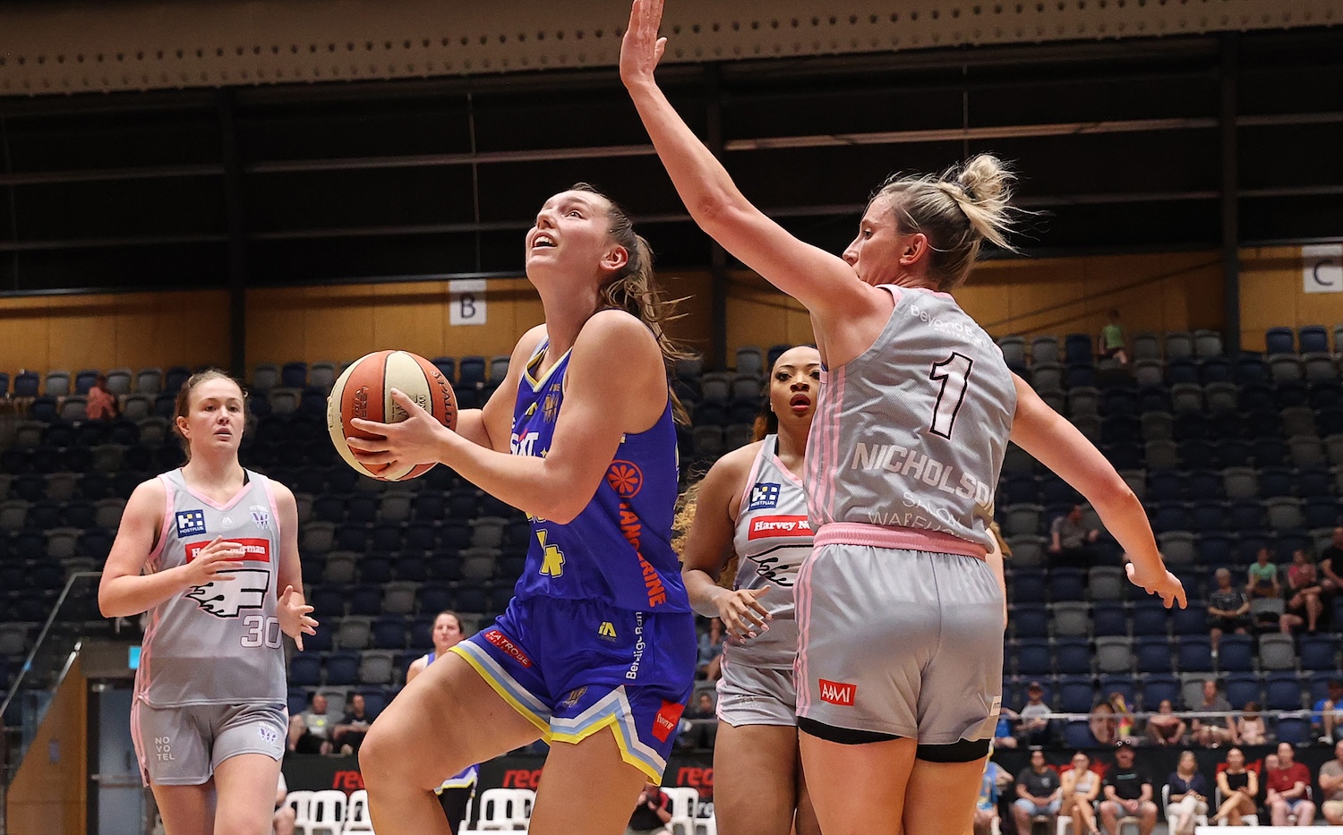 Spirited Isobel rings up box score bonanza