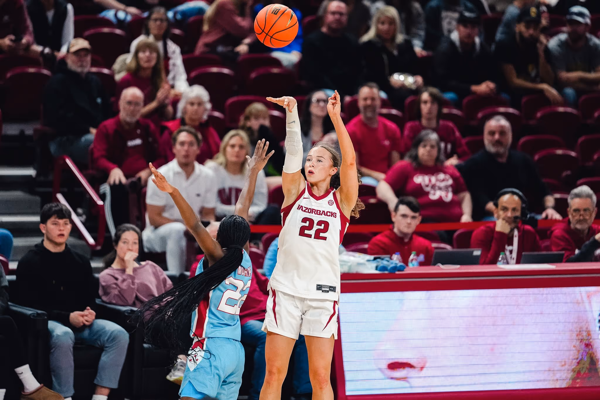 Bonnie Deas stars in memorable college debut