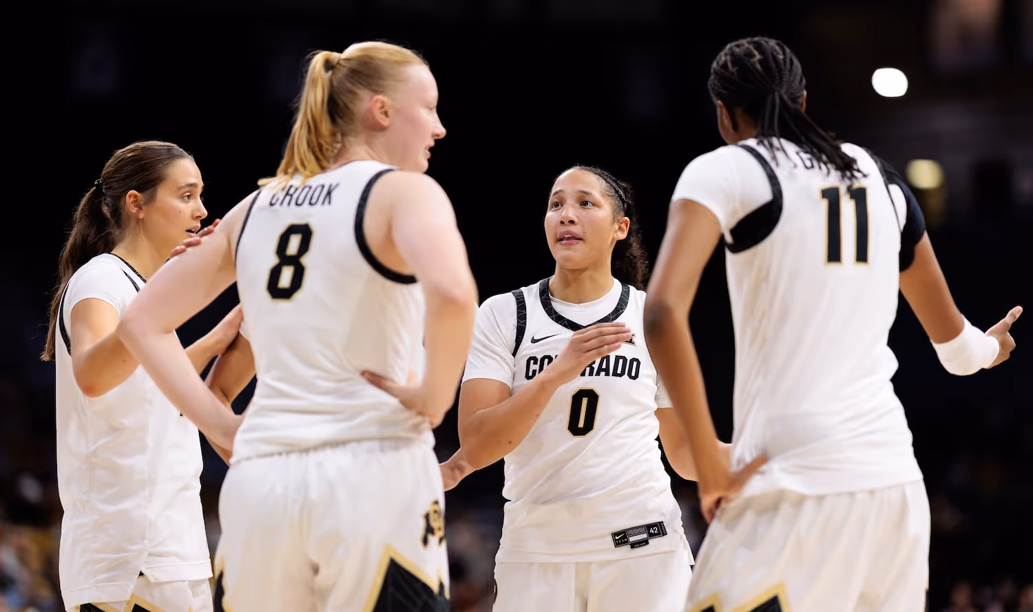 Jade's Buffaloes roam to 3-1, rolling Boise by 30