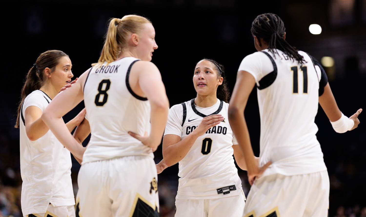 Jade's Buffaloes roam to 3-1, rolling Boise by 30