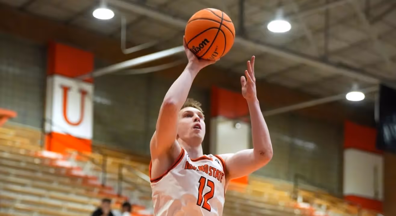 Brewer's tough night in common for Aussies