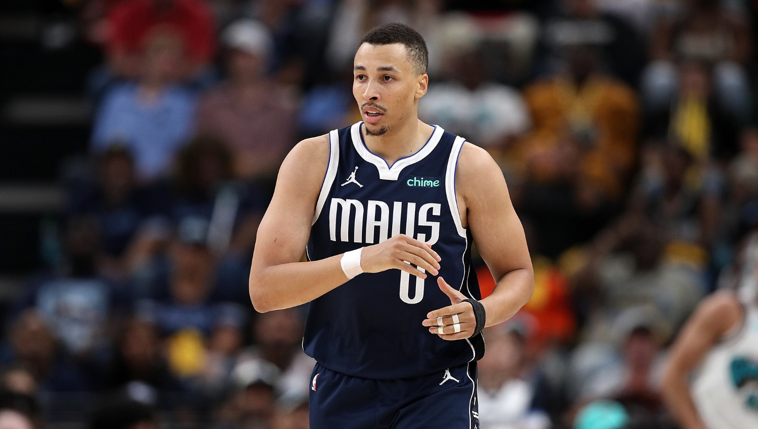 Knee 'complications' rule Dante Exum out for season